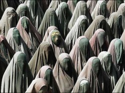 Islamism_and_women